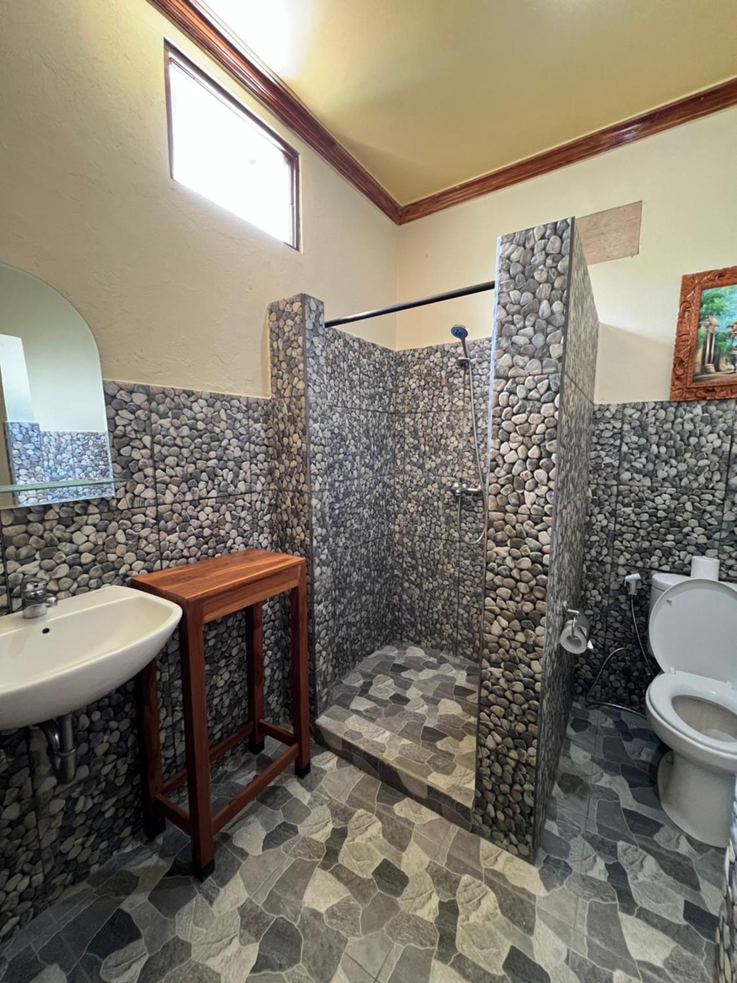 Guesthouse Gusti Putu Oka Ubud Extérieur photo